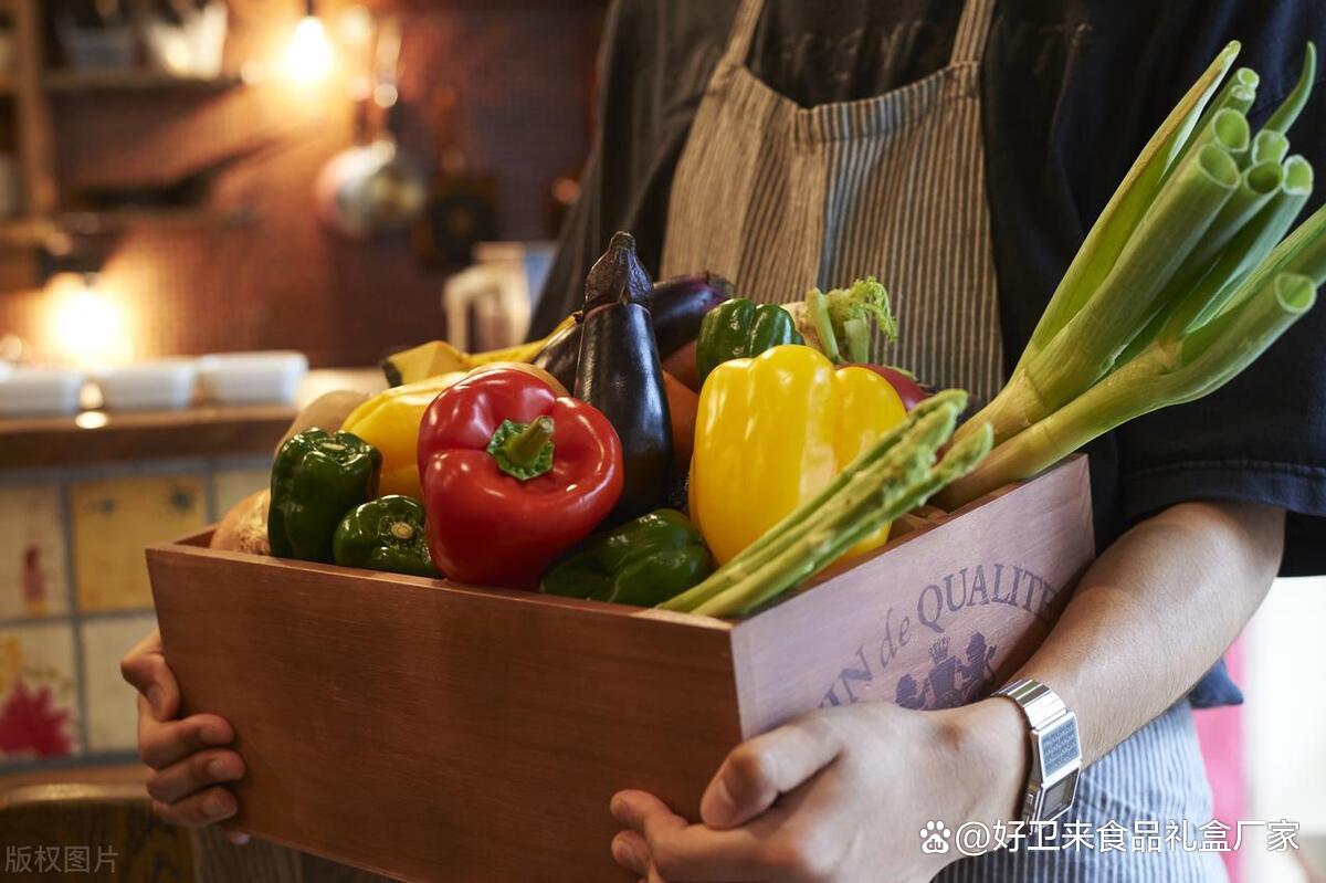 社交媒体上如何吸引更多顾客关注我的餐饮食品