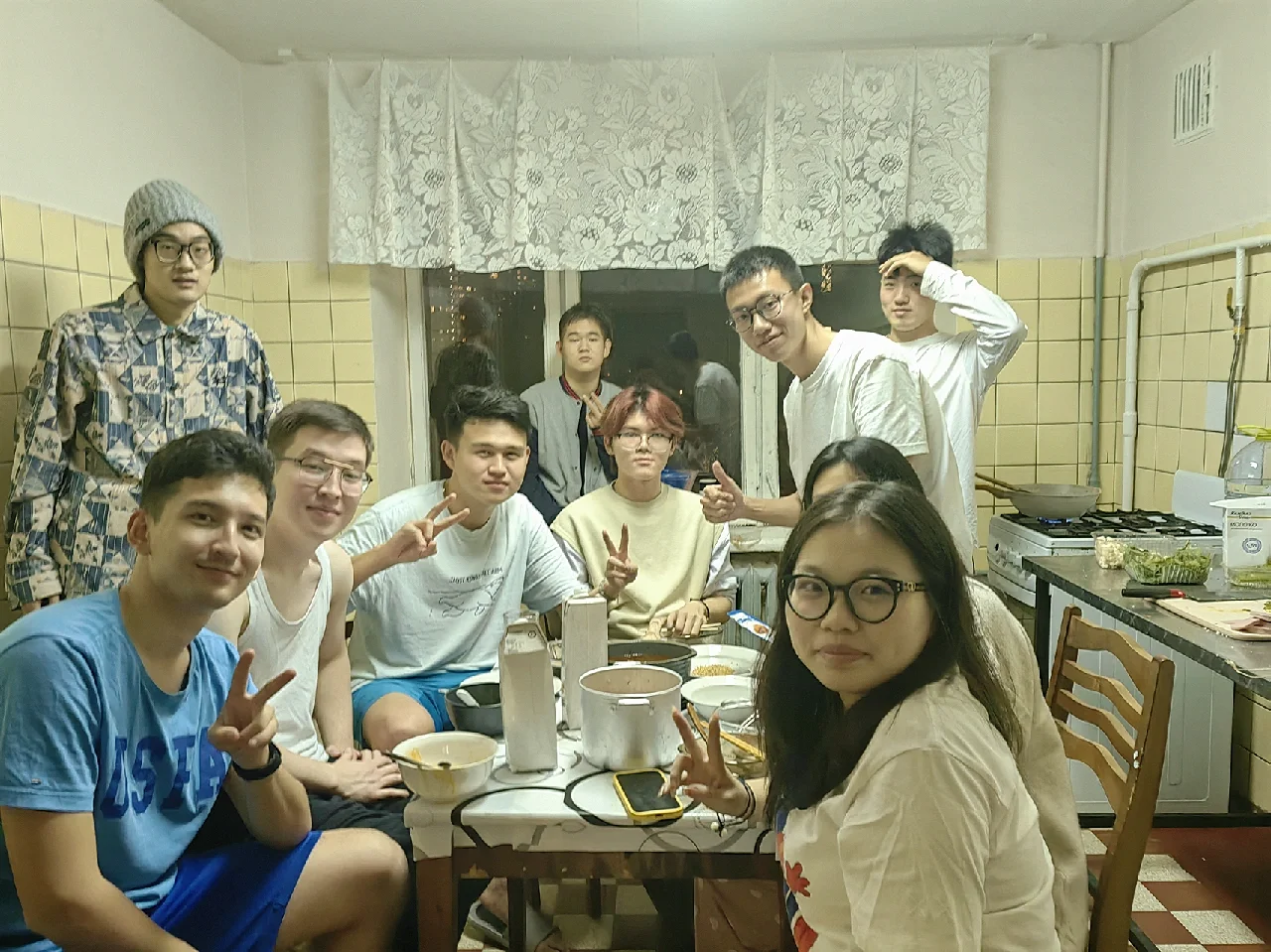 俄罗斯火锅与亚洲火锅的差异