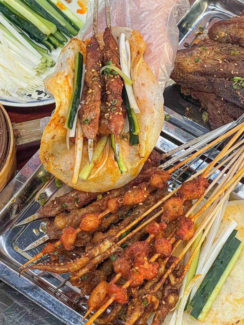 烧烤时怎样处理剩余食材以避免浪费