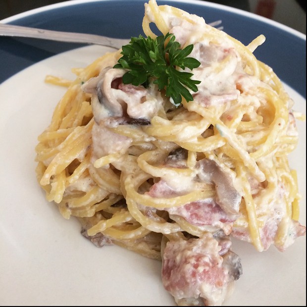 如何制作低脂奶油意大利面