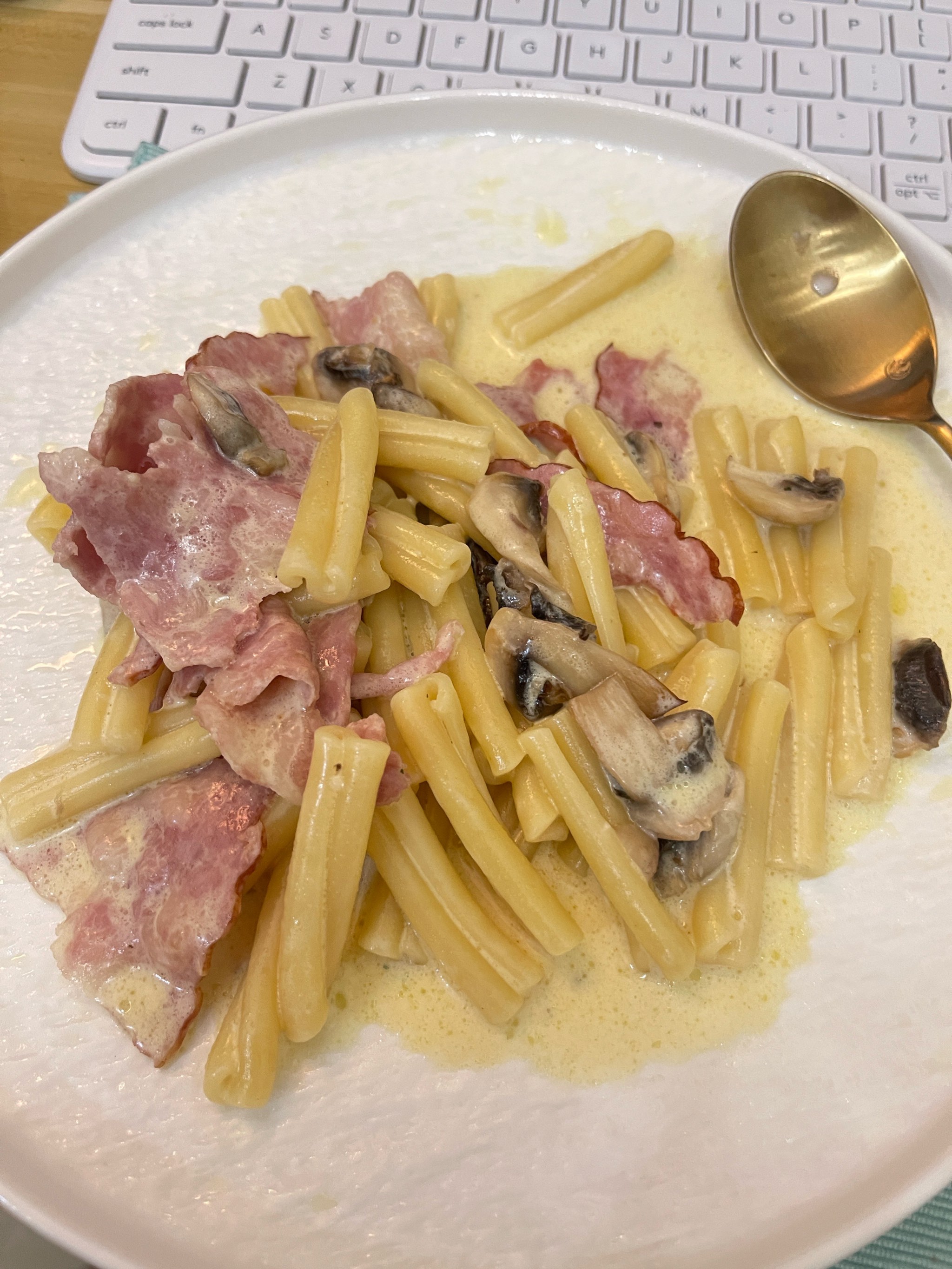 如何使用新鲜奶油提升意大利面的风味