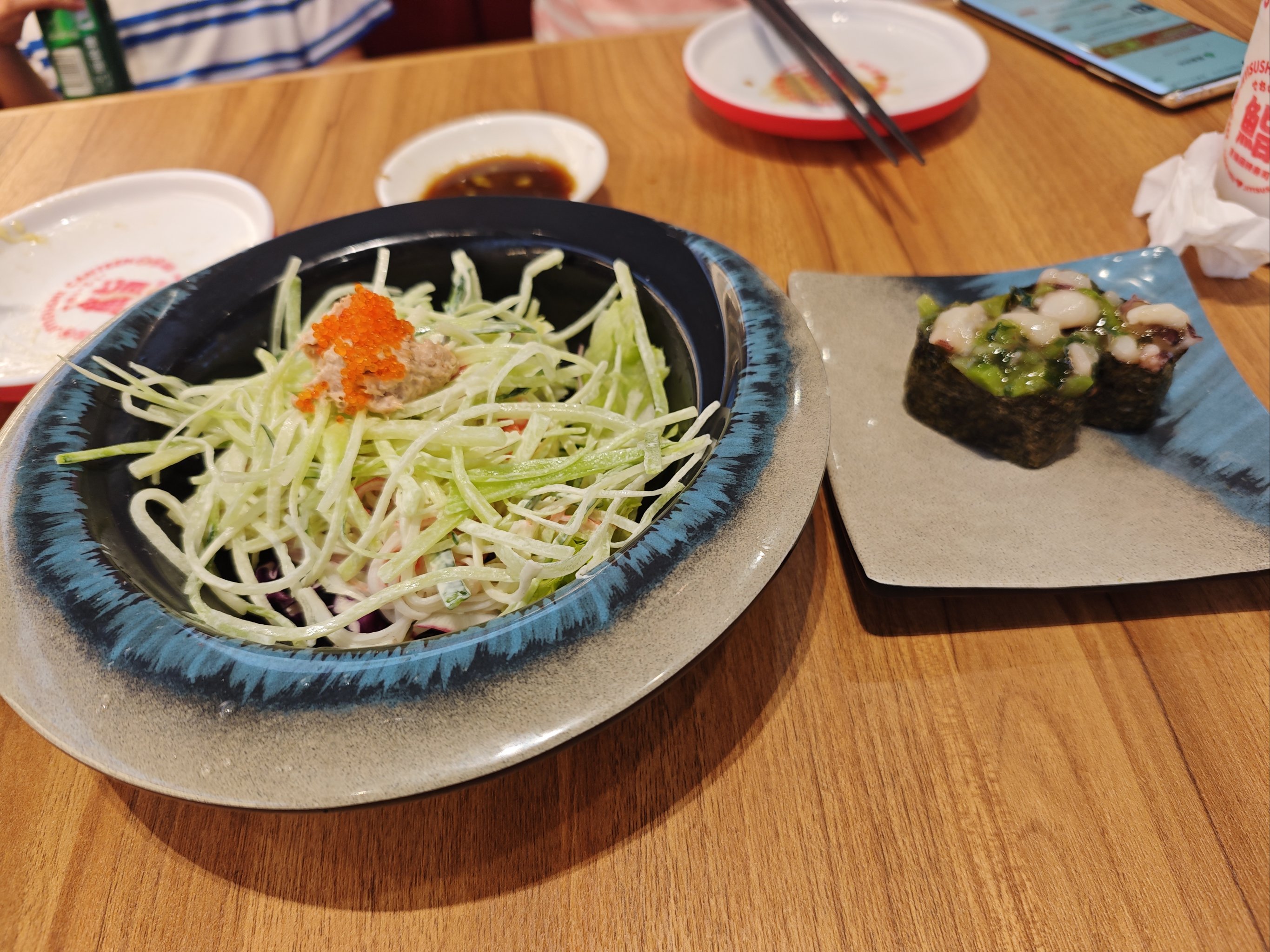 如何避免使用过期的食材制作寿司